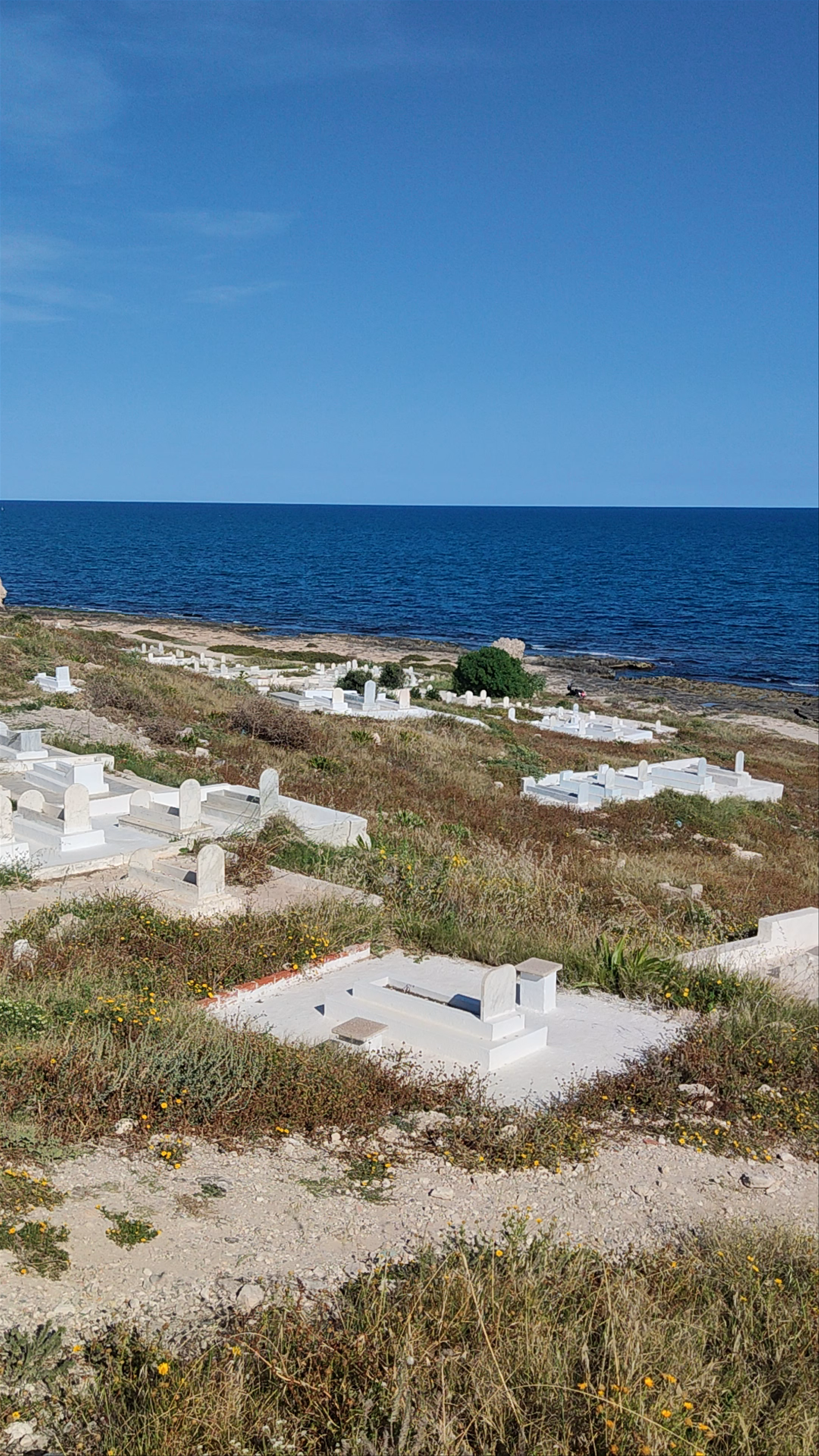 Mahdia Cemetery: Coastal Serenity in Tunisia