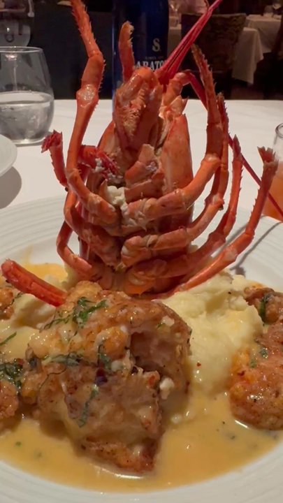 Tellers An American Chophouse - Delicious lobster, not on the regular menu. - Steakhouses Near Me - Islip, New York