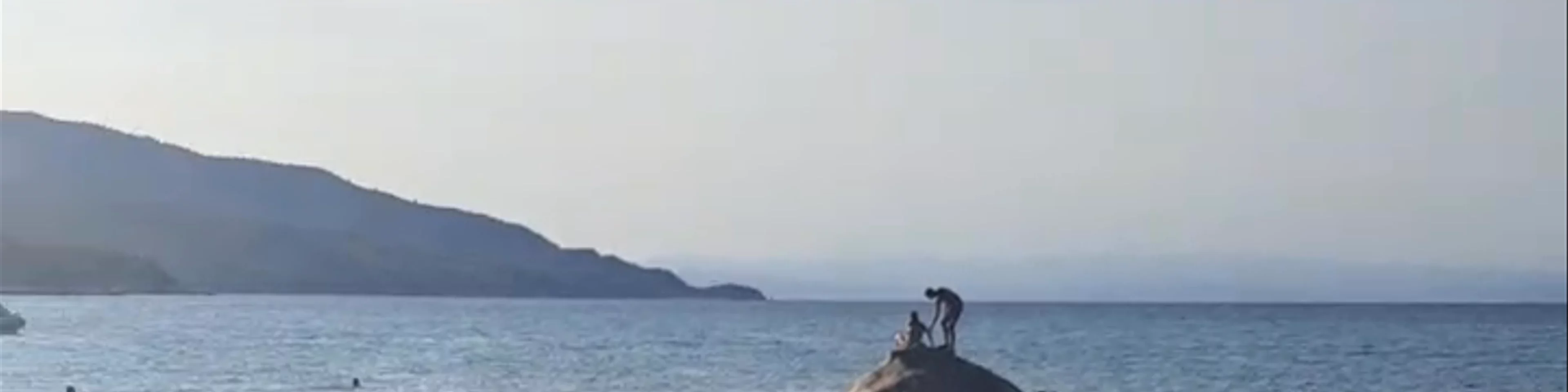  Kavourotrypes beach