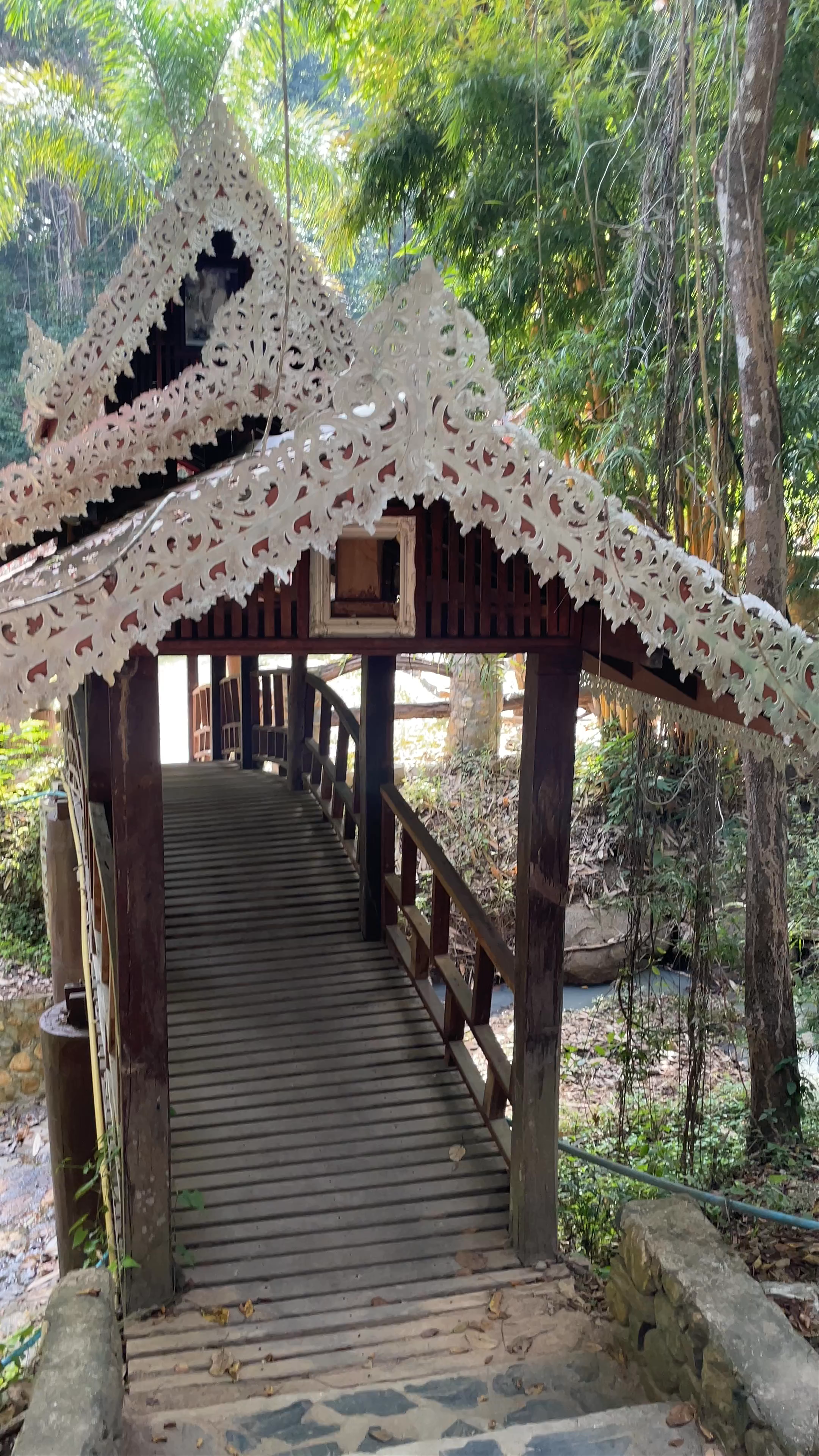 Wat Pa Huai Khai Khiri