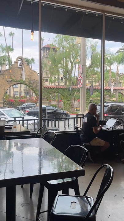 Molinos Coffee - Coffee & Tea Near Me - Riverside, California