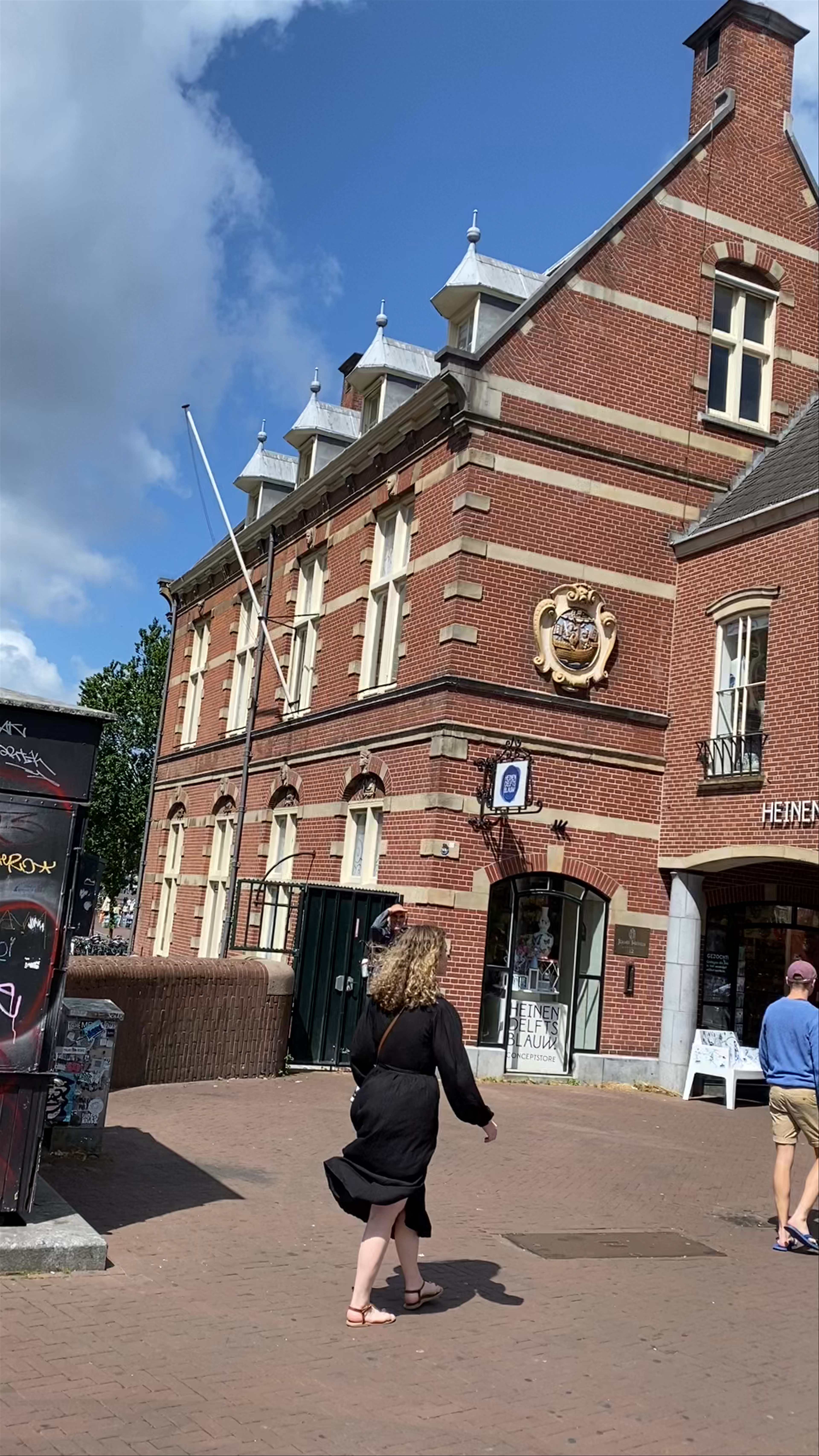 Munttoren in Amsterdam: Historic Charm on a Sunny Summer Day