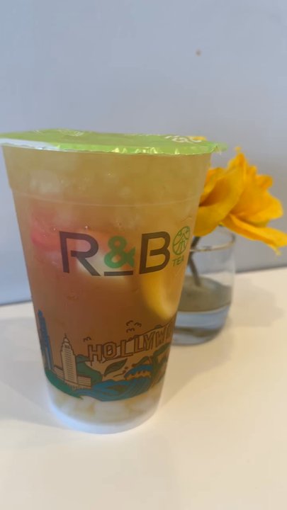 R&B Tea - Bubble Tea Near Me - Huntington Beach, California