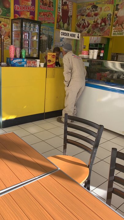 AAA Juice Bar - Rude employee. - Juice Bars & Smoothies Near Me - Compton, California