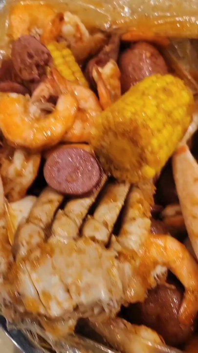 Crafty Crab - Seafood Near Me - Pearland, Texas