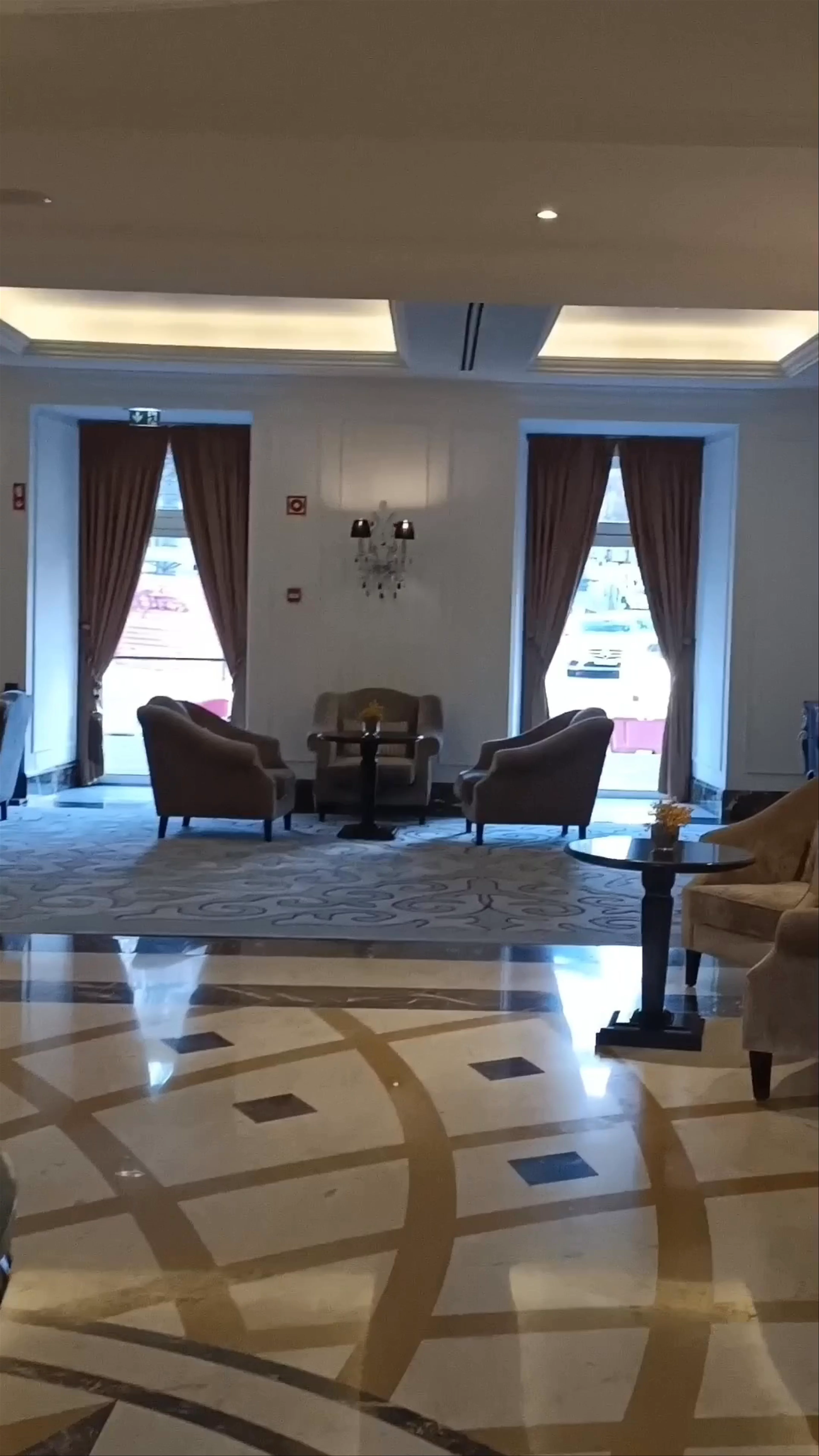 InterContinental Porto - Palacio Das Cardosas, Liberdade Square