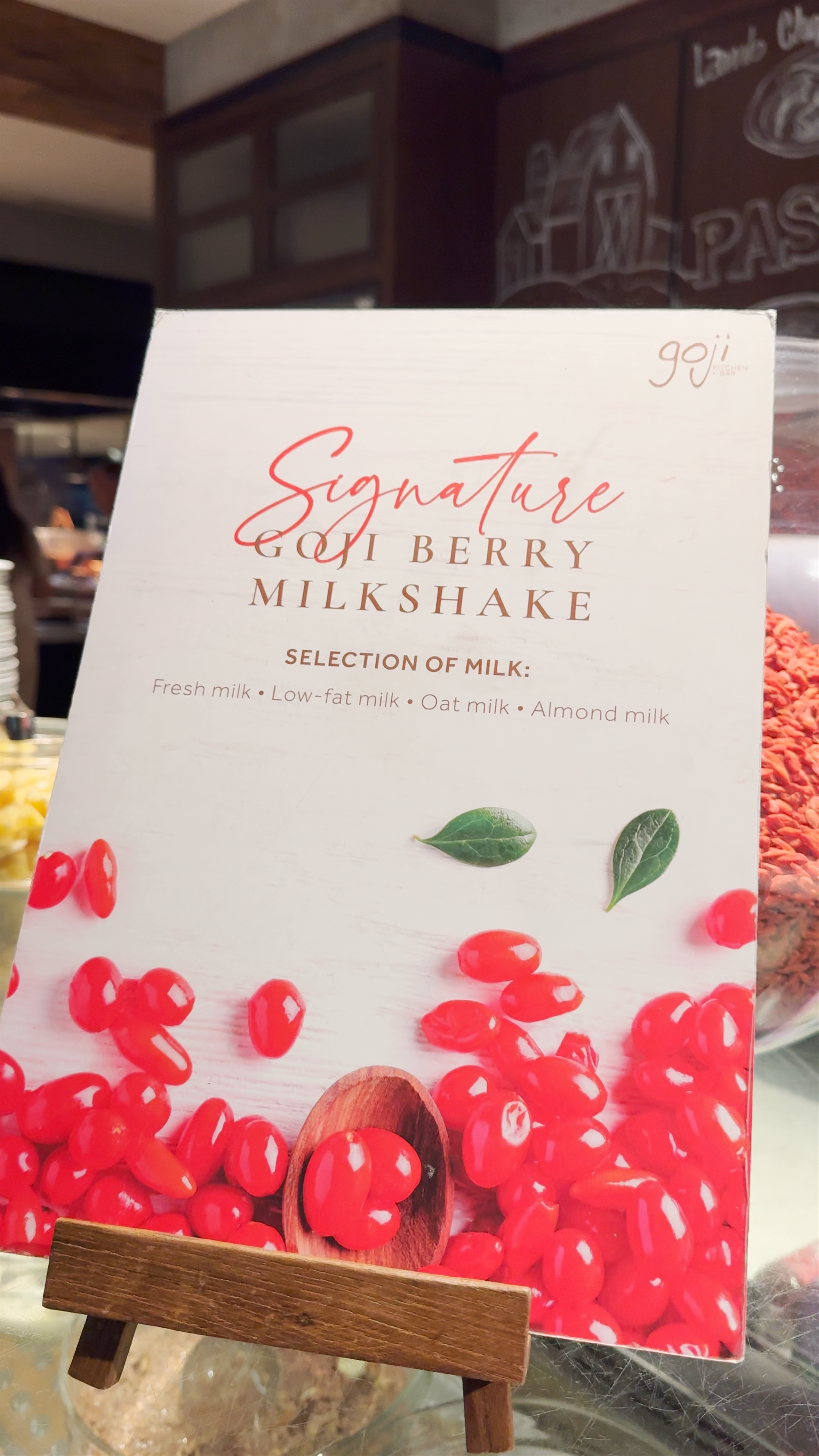 Signature Goji Berry Milkshake Preparation at Goji Kitchen+Bar, Bangkok Marriott Marquis
