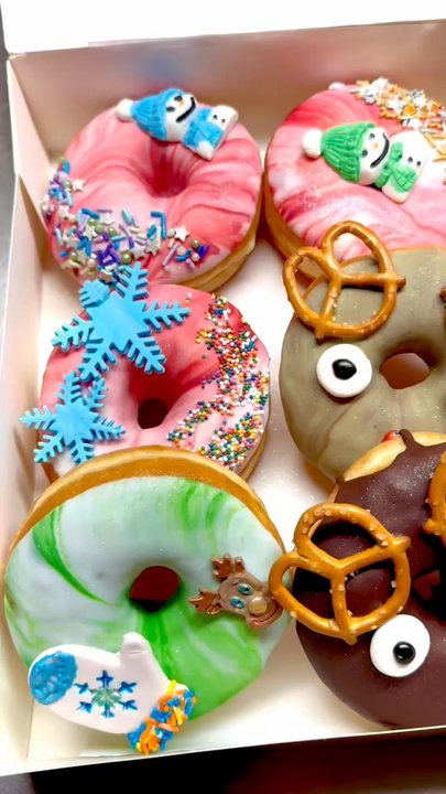 Top Donut - Donuts Near Me - Granada Hills, California