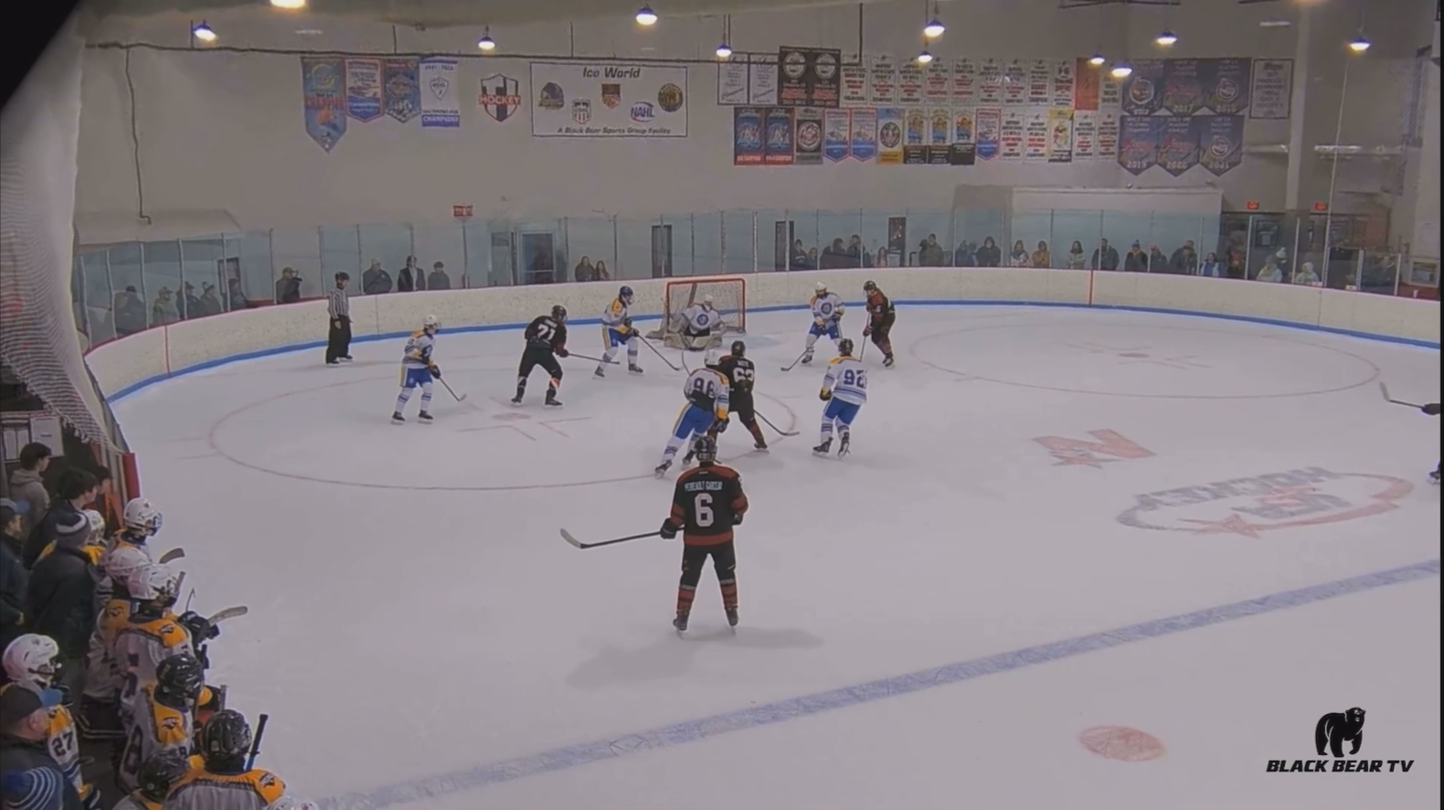 Trym Navarsete's Offensive Showcase: 3 Shots in 25 Seconds!