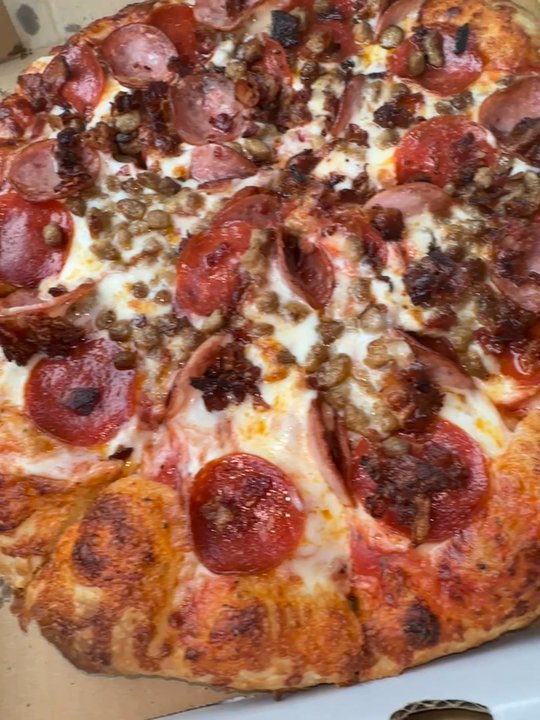 Dino's Pizza - Pizza Near Me - Blue Mound, Texas