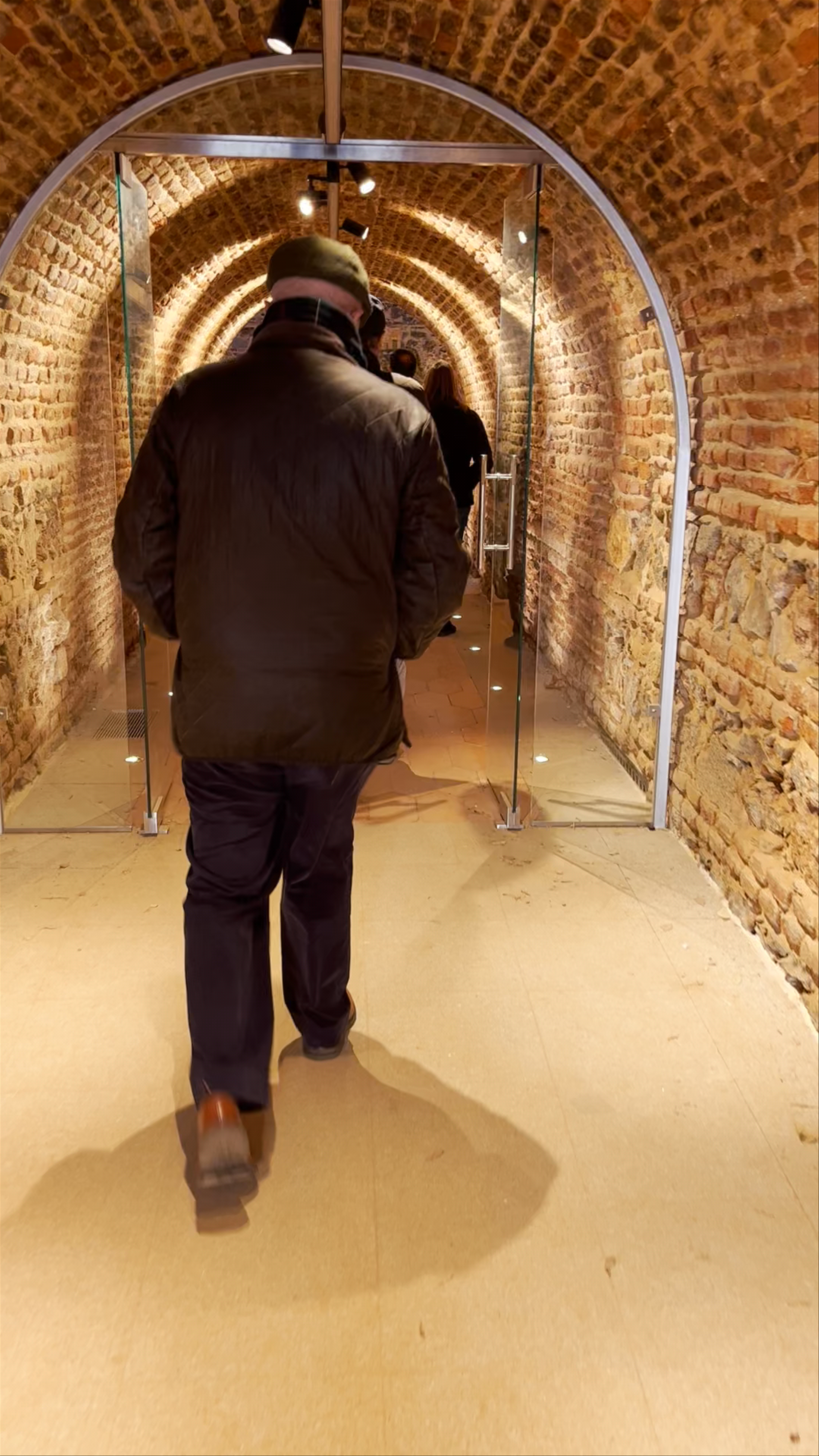 Exploring the Ancient Stone Tunnels of Montaña Artificial in Madrid
