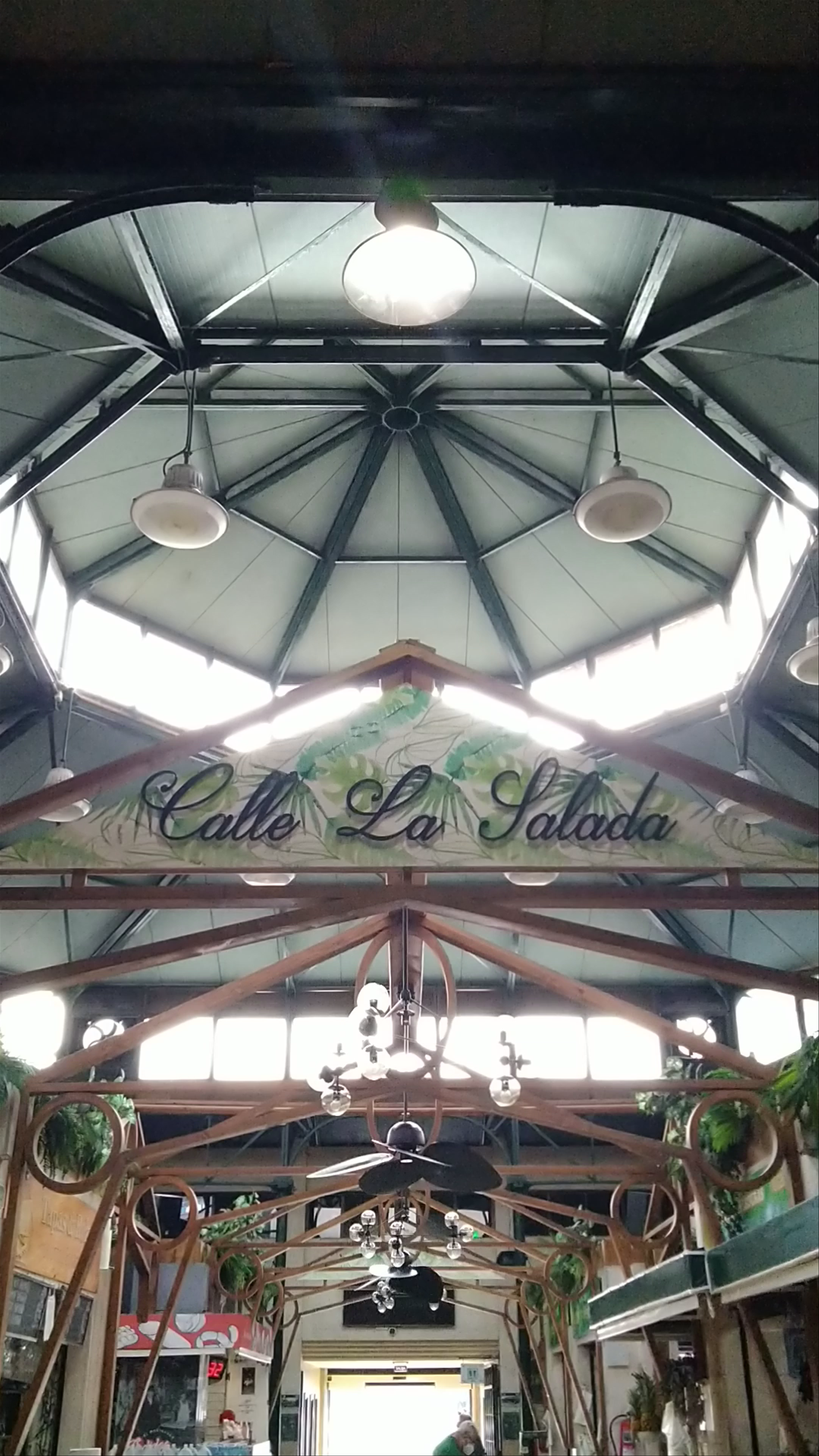 Mercado del Puerto: Vibrant Local Market in Las Palmas de Gran Canaria