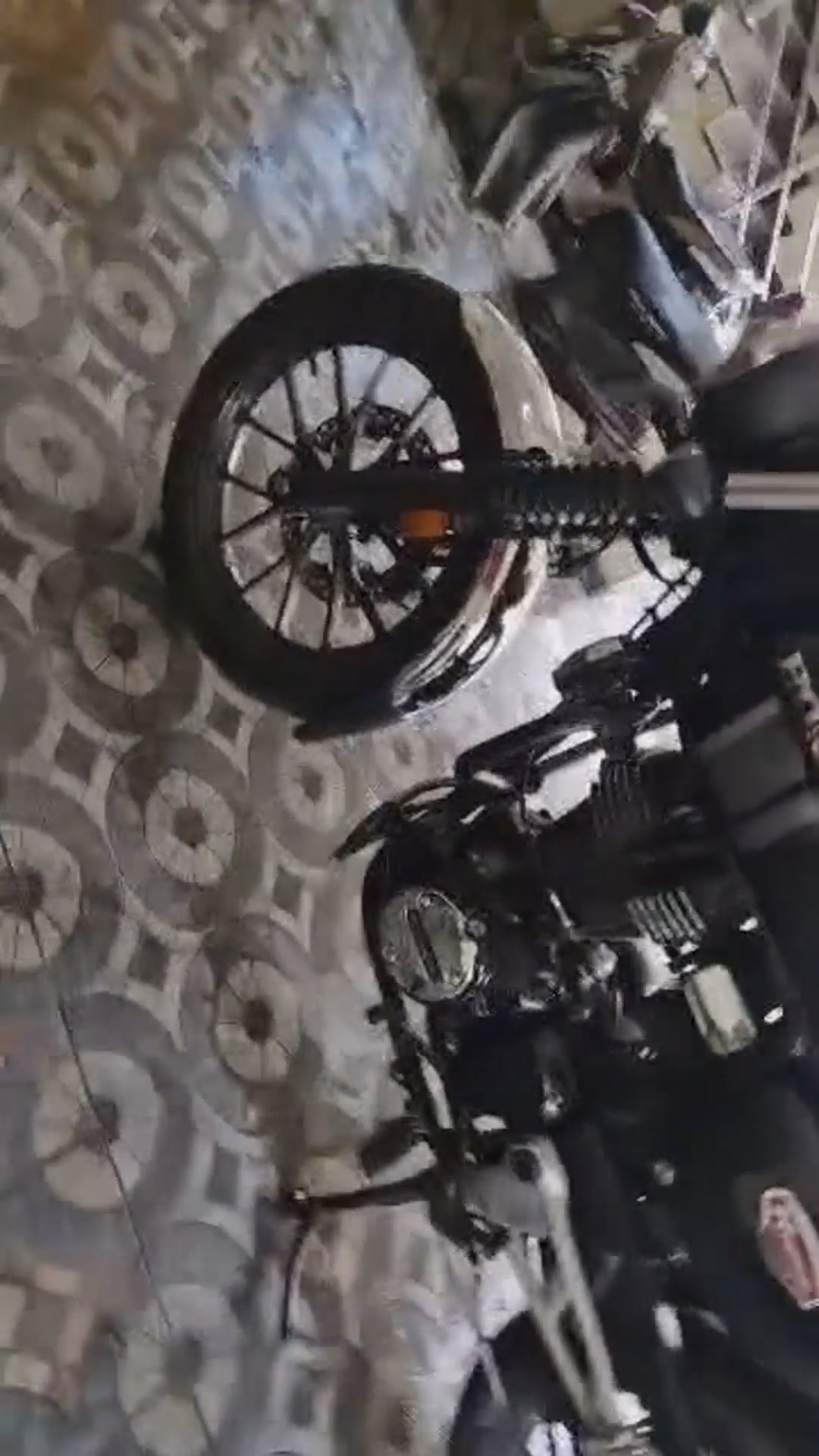 Walk-around video thumbnail