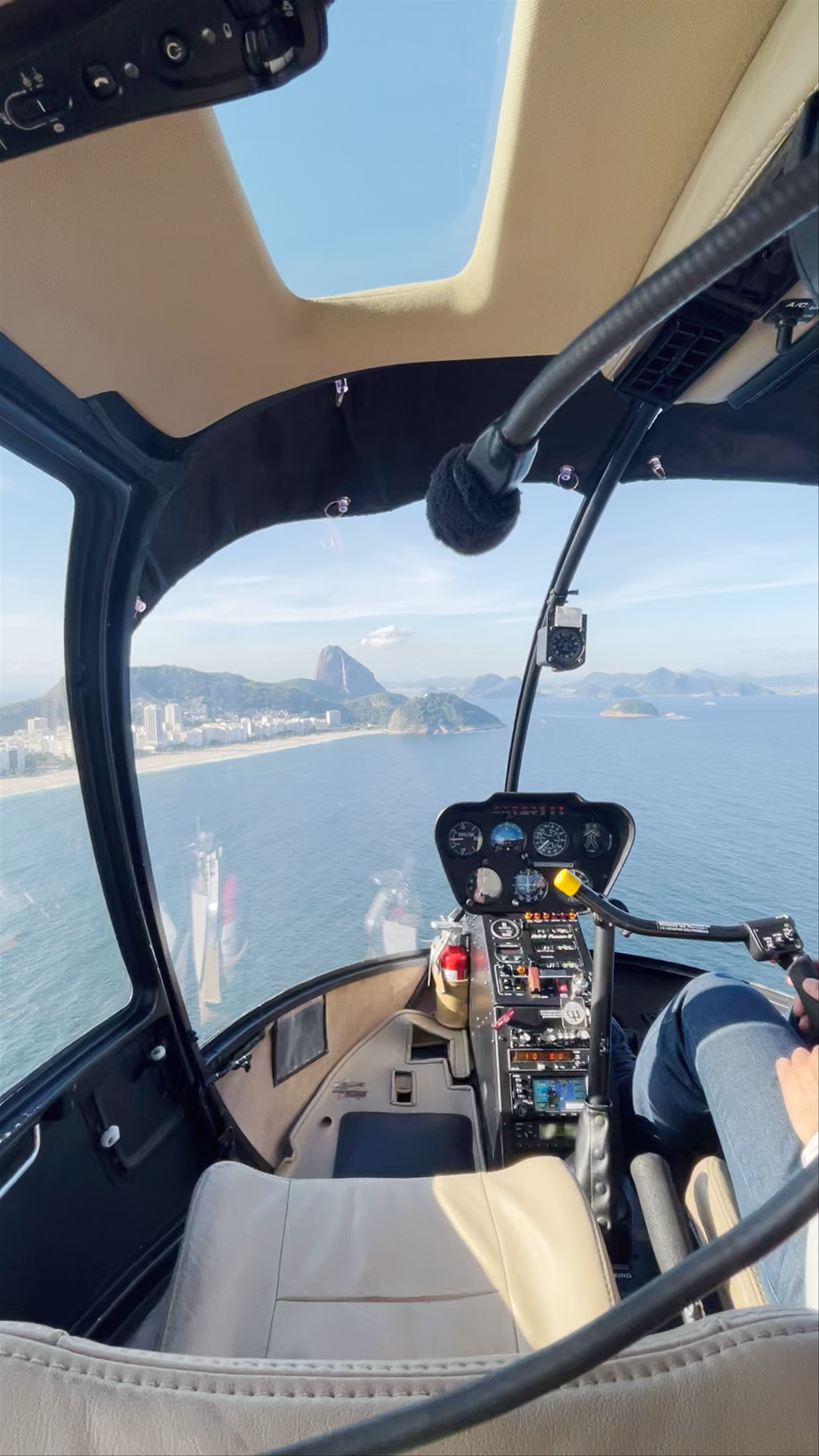 4Fly RJ - Passeio de Helicóptero Rio de Janeiro - Rua E - Barra da Tijuca