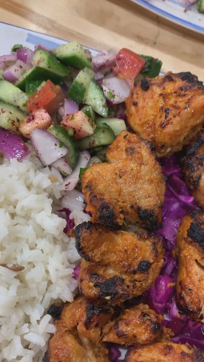 Lasani - So yummy!!! I had the chicken tikka platter and it was amazing! Will definitely be back for these great flavors! (Ps: try the green sauce) - Mediterranean Near Me - New York, New York