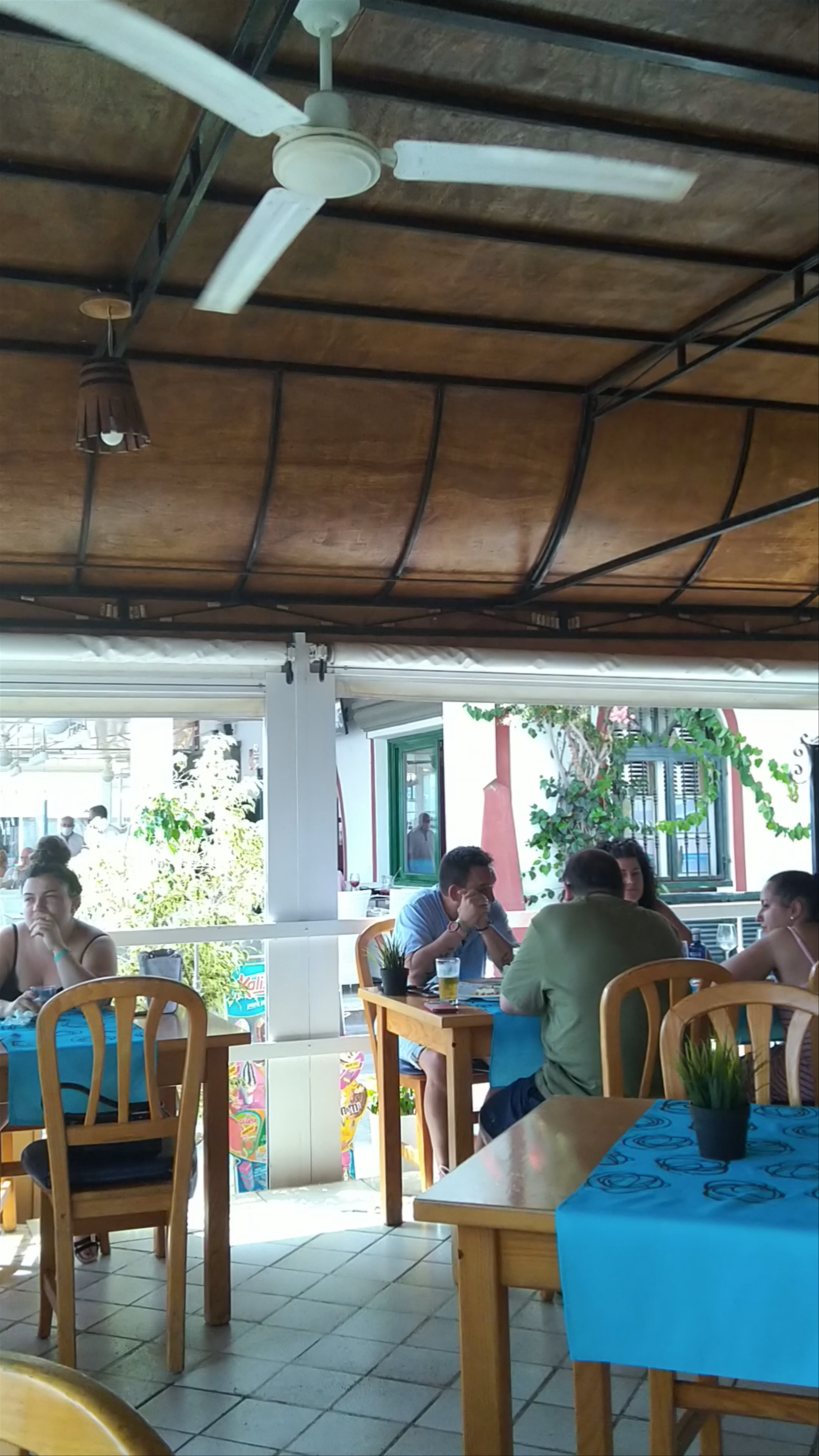 Relaxed Dining at Taberna del Puerto, Lomo Quiebre, Canary Islands