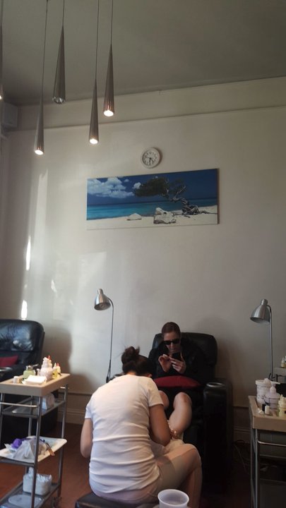 Modern Nail Bar - The staff was so kind and courteous. Thank you and please said often in  peaceful and zen inspire oasis. My nails are amazing I feel great - Nail Salons Near Me - San Francisco, California
