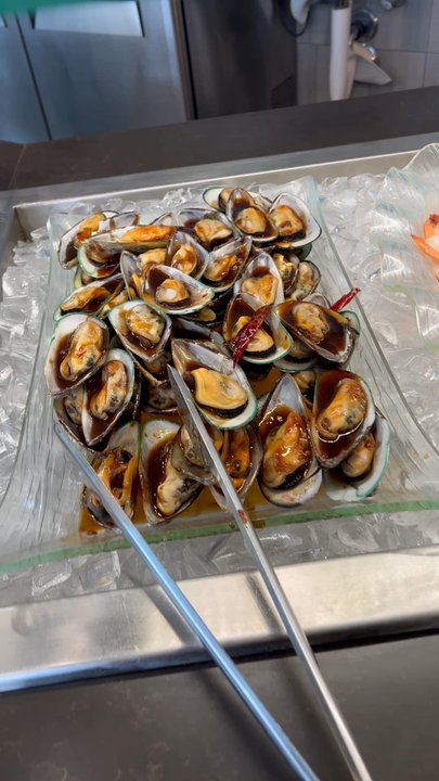 Golden Panda Buffet - The foods are good. We keep coming back here. I think been here for 6 times already. It's really worth it. - Buffets Near Me - Baldwin Park, California