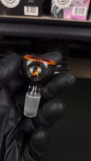 Preview pic of 14mm Single Hole Bowl Slide by Keys Glass