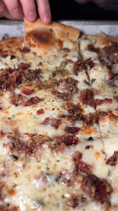 BAR - Pizza Near Me - New Haven, Connecticut
