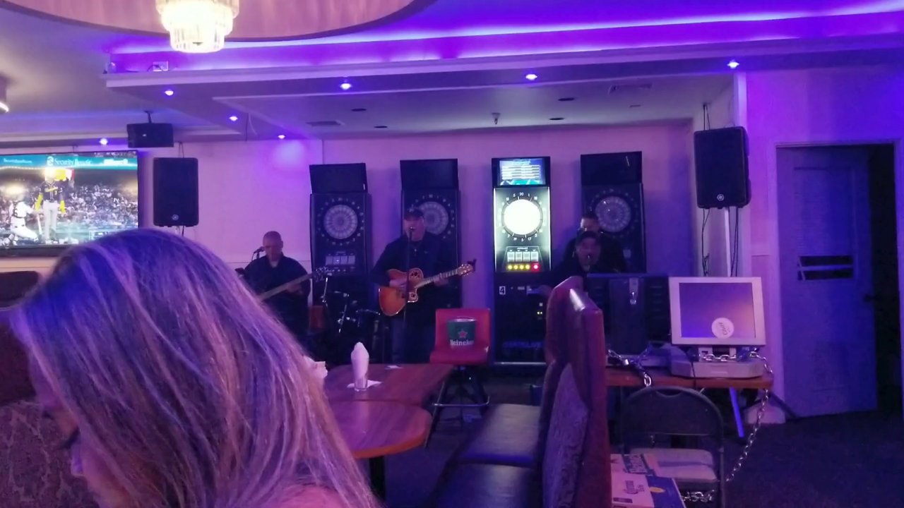 Side Pocket - Thank U4 yallz understandings Tropical Wine 5.0. Twas a FUN night. I spy Kam, Lour, & Marj Waipahu High School Dynamic Class of 1988 in here - Pool Halls Near Me - Honolulu, Hawaii