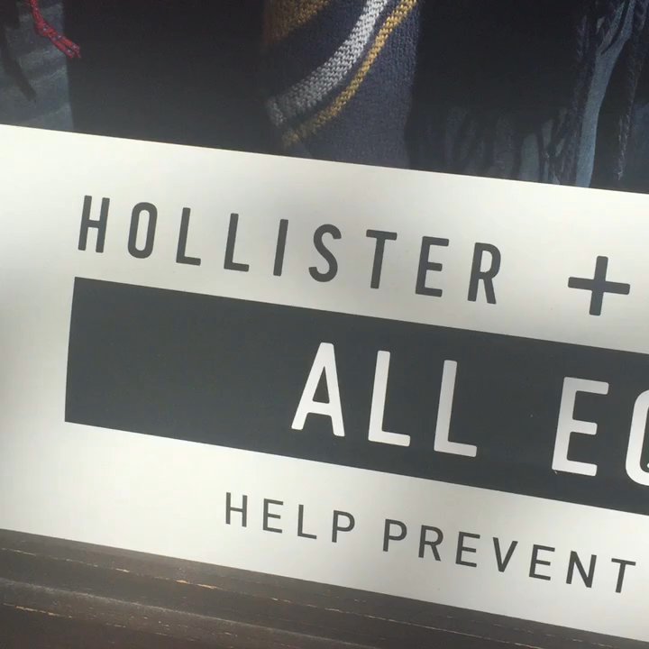 Hollister - Women's Clothing Near Me - Irvine, California