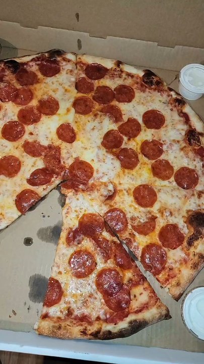 Pizzeria Luigi - Pizza Near Me - Imperial Beach, California