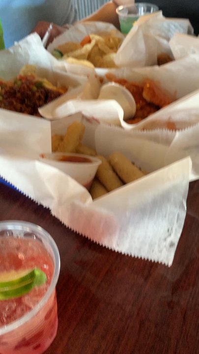 Blarney Island - Some food nachos cheese curds wing the have all the munchies here and some z. - Bars Near Me - Antioch, Illinois