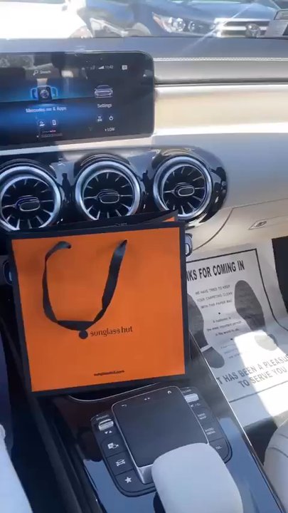 Sunglass Hut - Bagged up to go - Sunglasses Near Me - Pleasanton, California