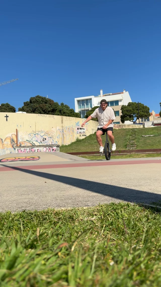 riu set: 180 flip
