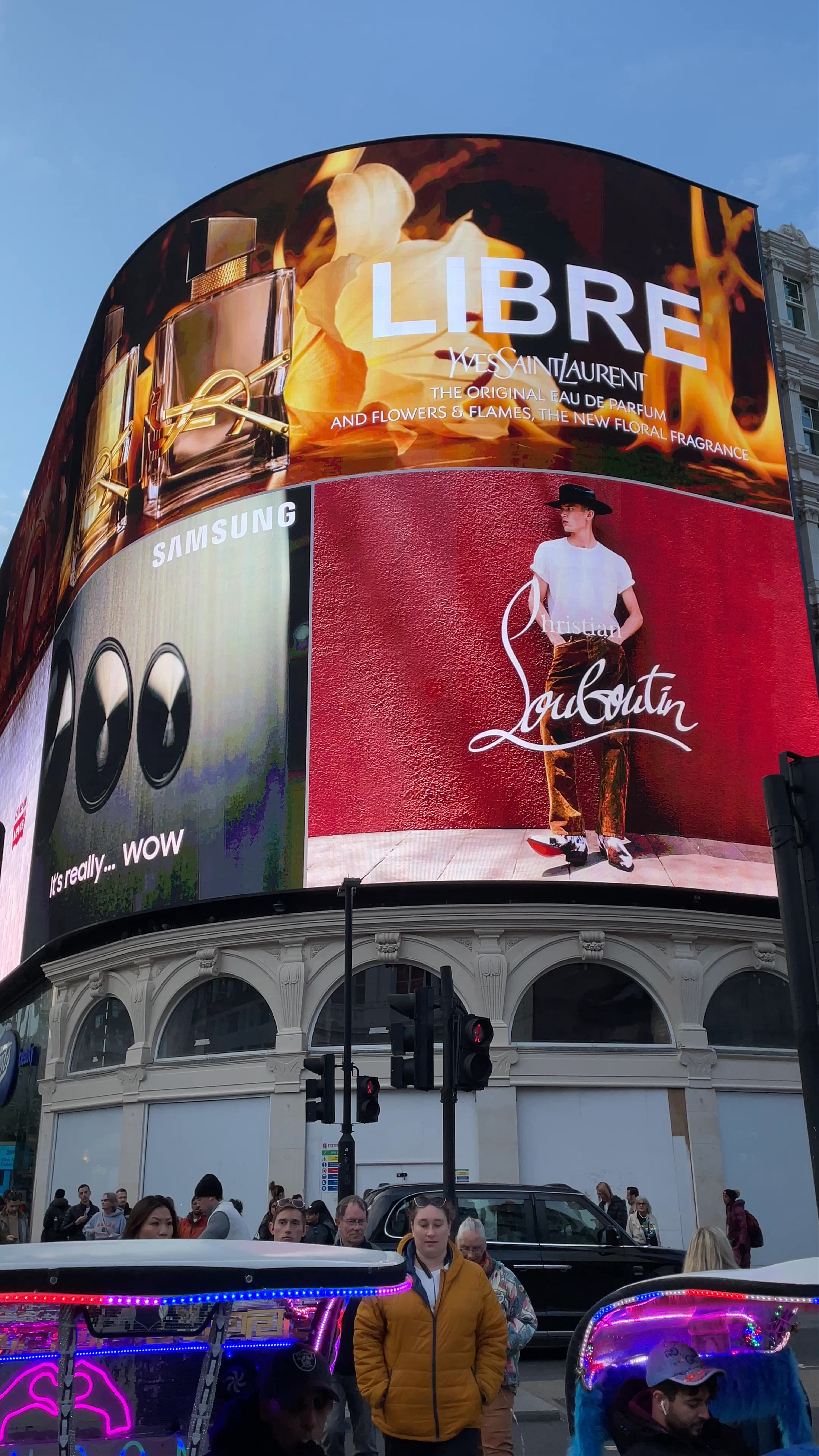 Piccadilly Circus at Dusk: Urban Energy and Iconic London Vibes