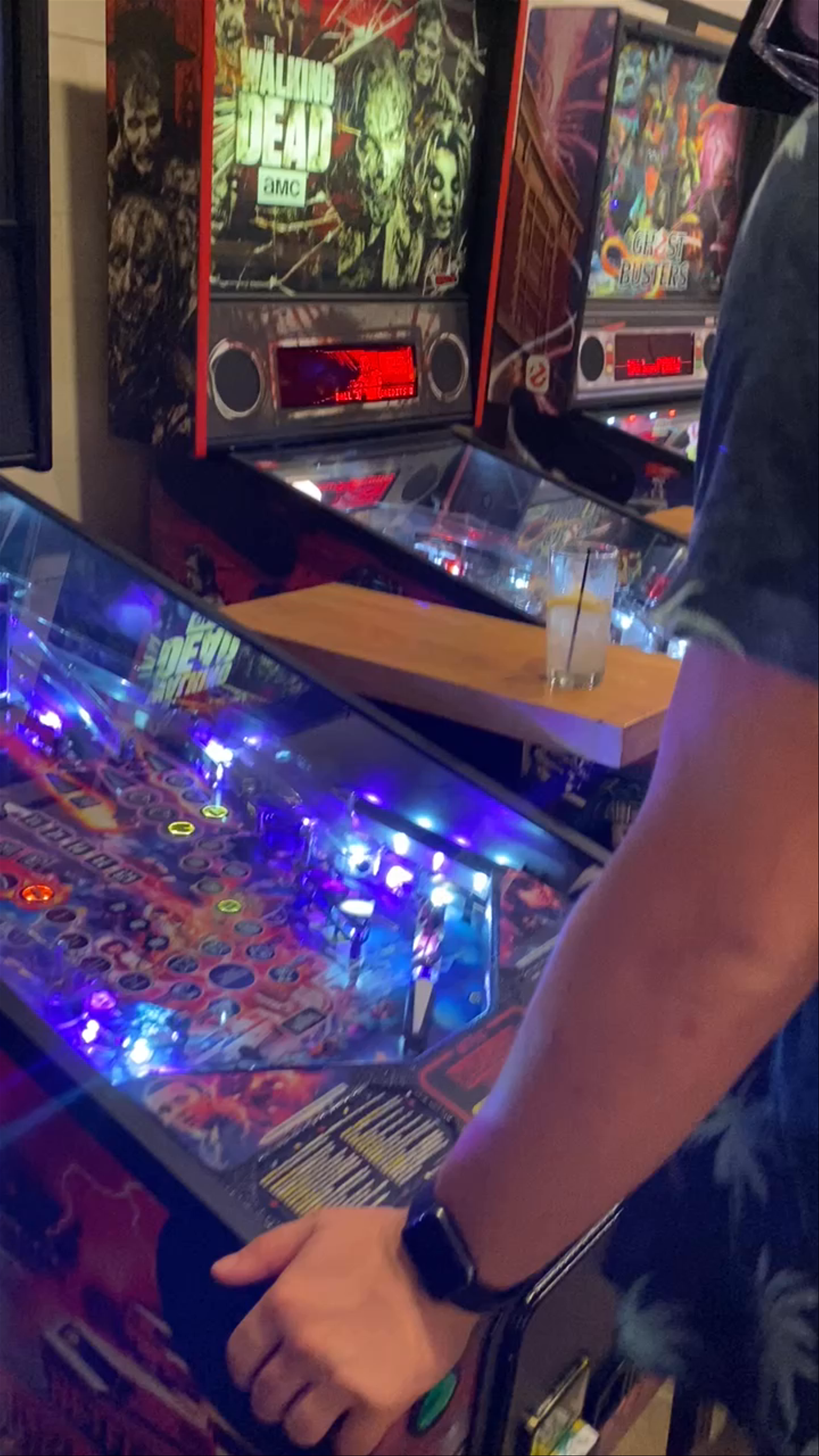 Pins Mechanical Co Pinball