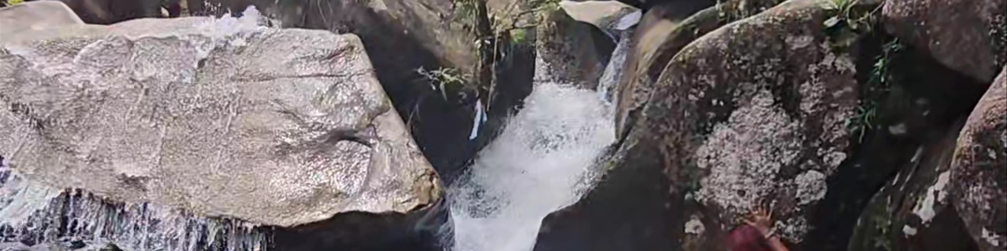 Tai Shui Hang waterfall hike
