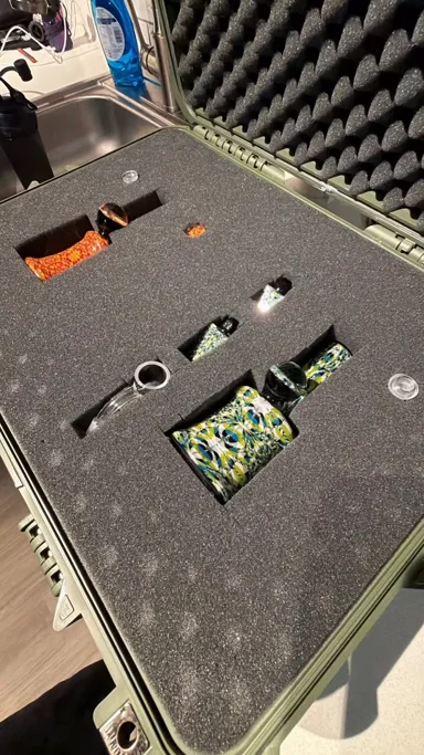 Preview pic of Quasar Mini Tube Chipstack