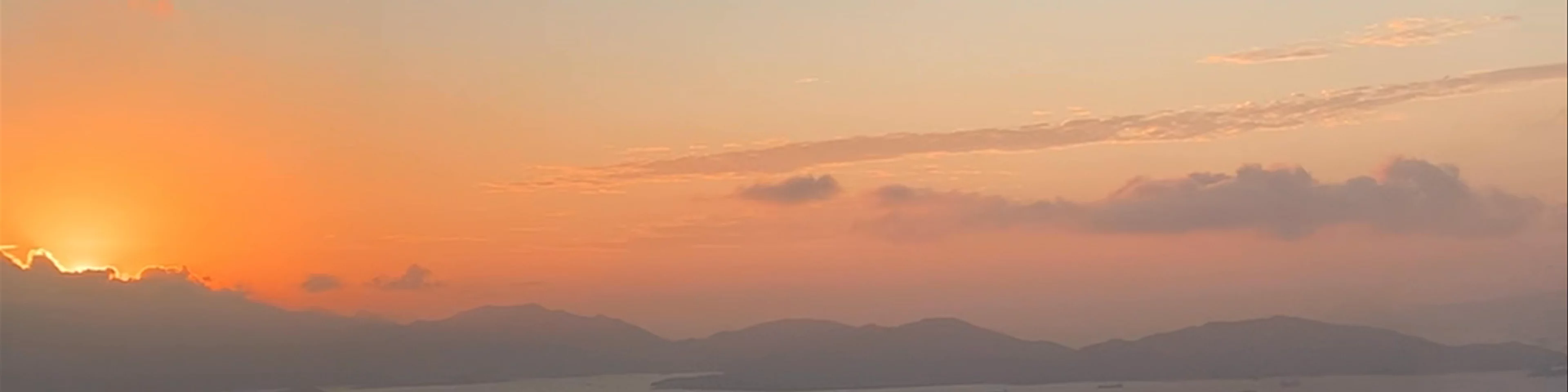 Sky100