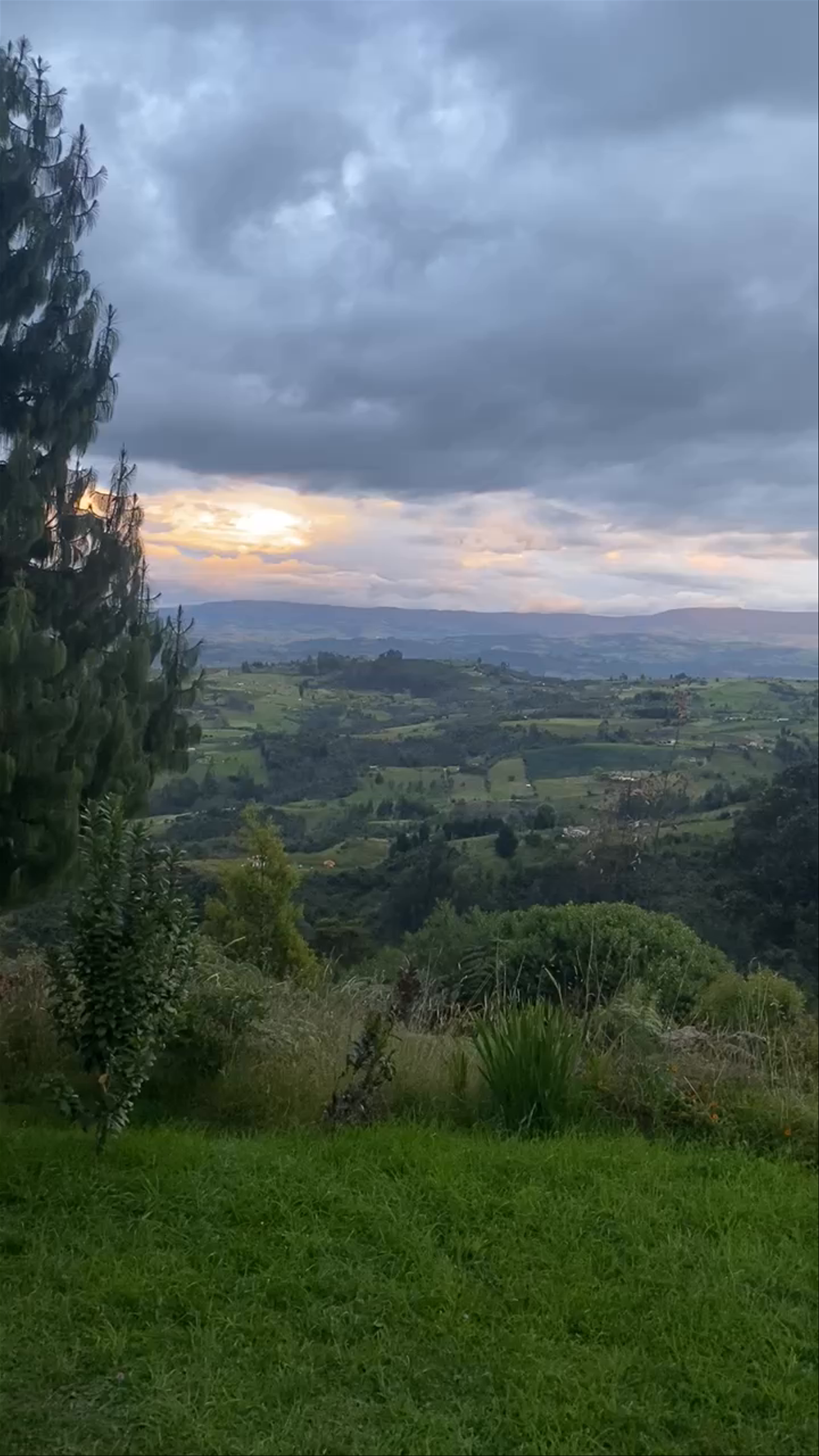 Sotaquirá Waterfall – “Old Woman’s Stream”
