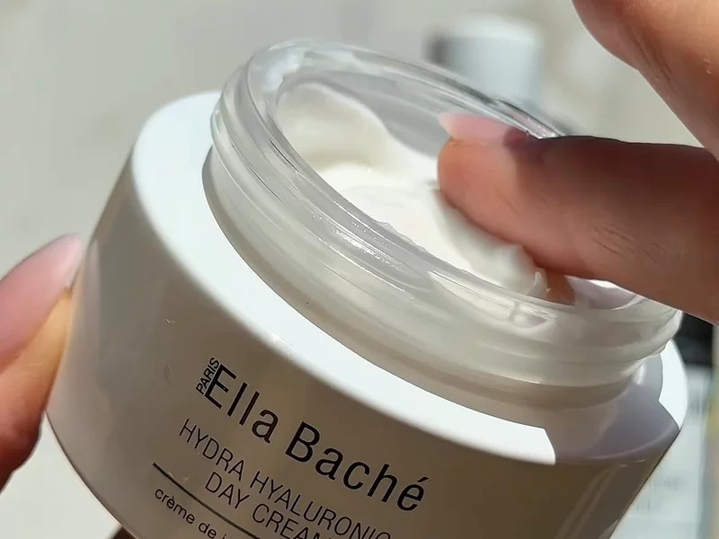 Ella Baché
