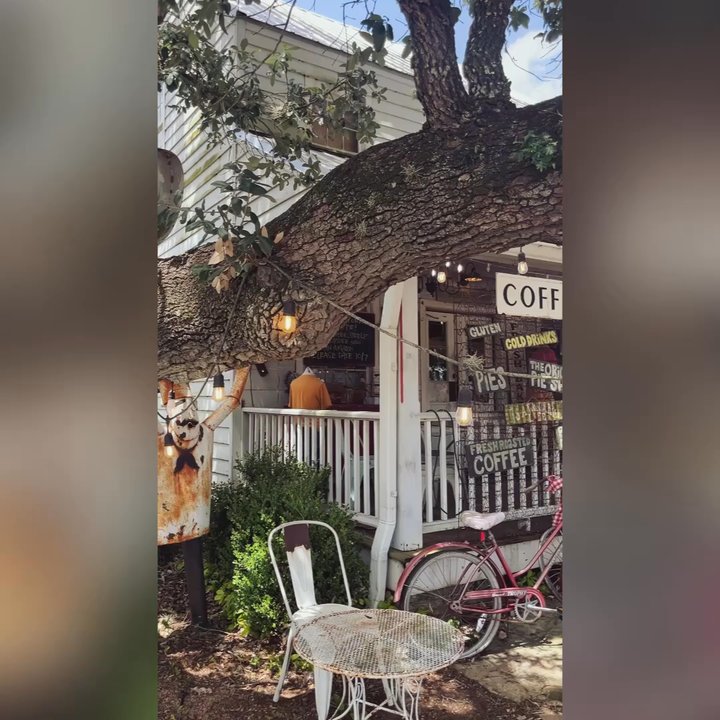 Royers Pie Haven - Coffee & Tea Near Me - Round Top, Texas