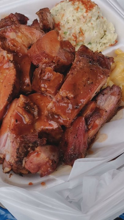 Bowlegged BBQ - Yeah buddy. Don't forget them tips! - Barbeque Near Me - San Diego, California