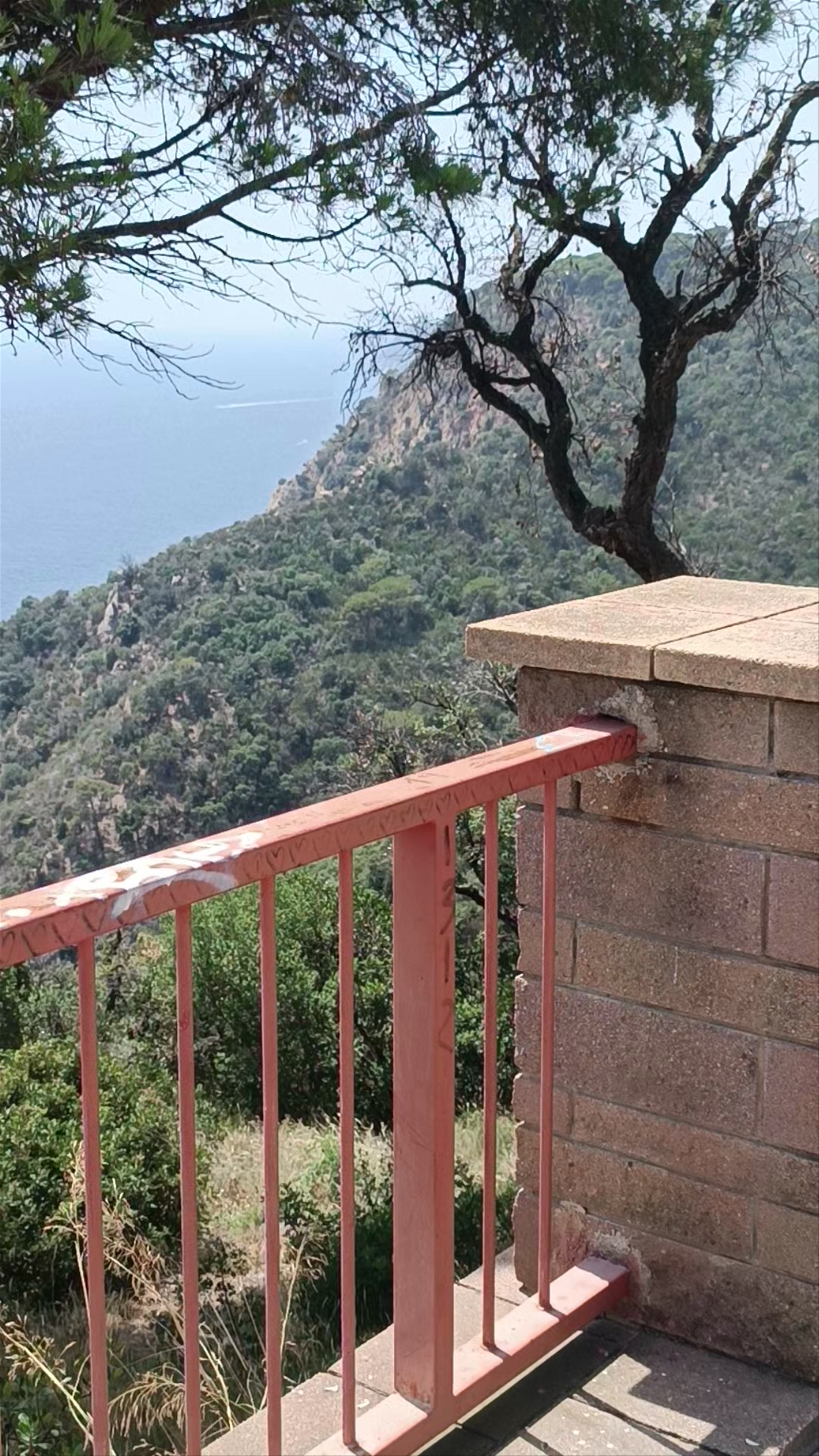 Mirador de Tossa: Breathtaking Coastal Views in Sant Feliu de Guíxols