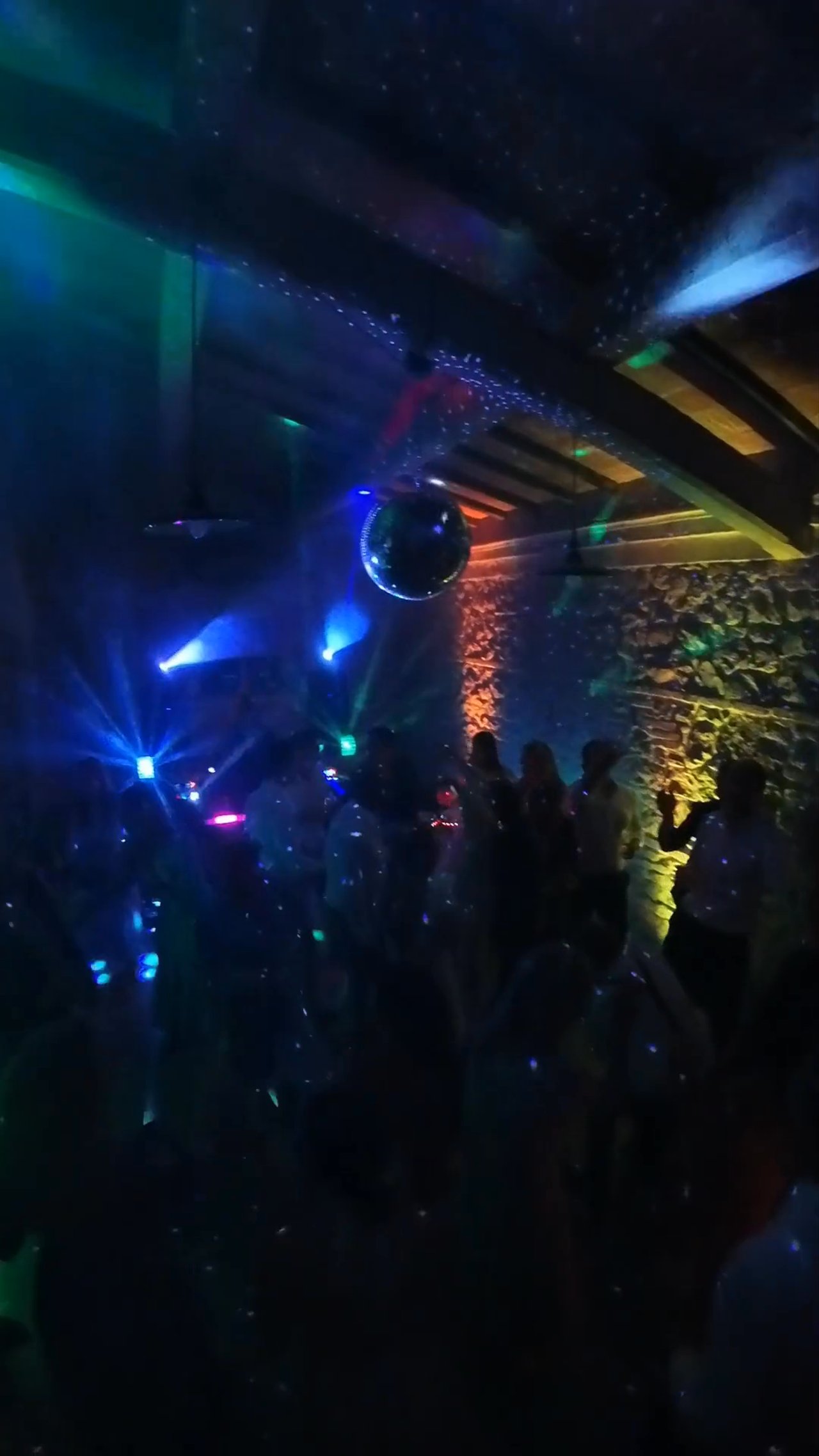 DJ Zano - Party in Arezzo 2025 - video