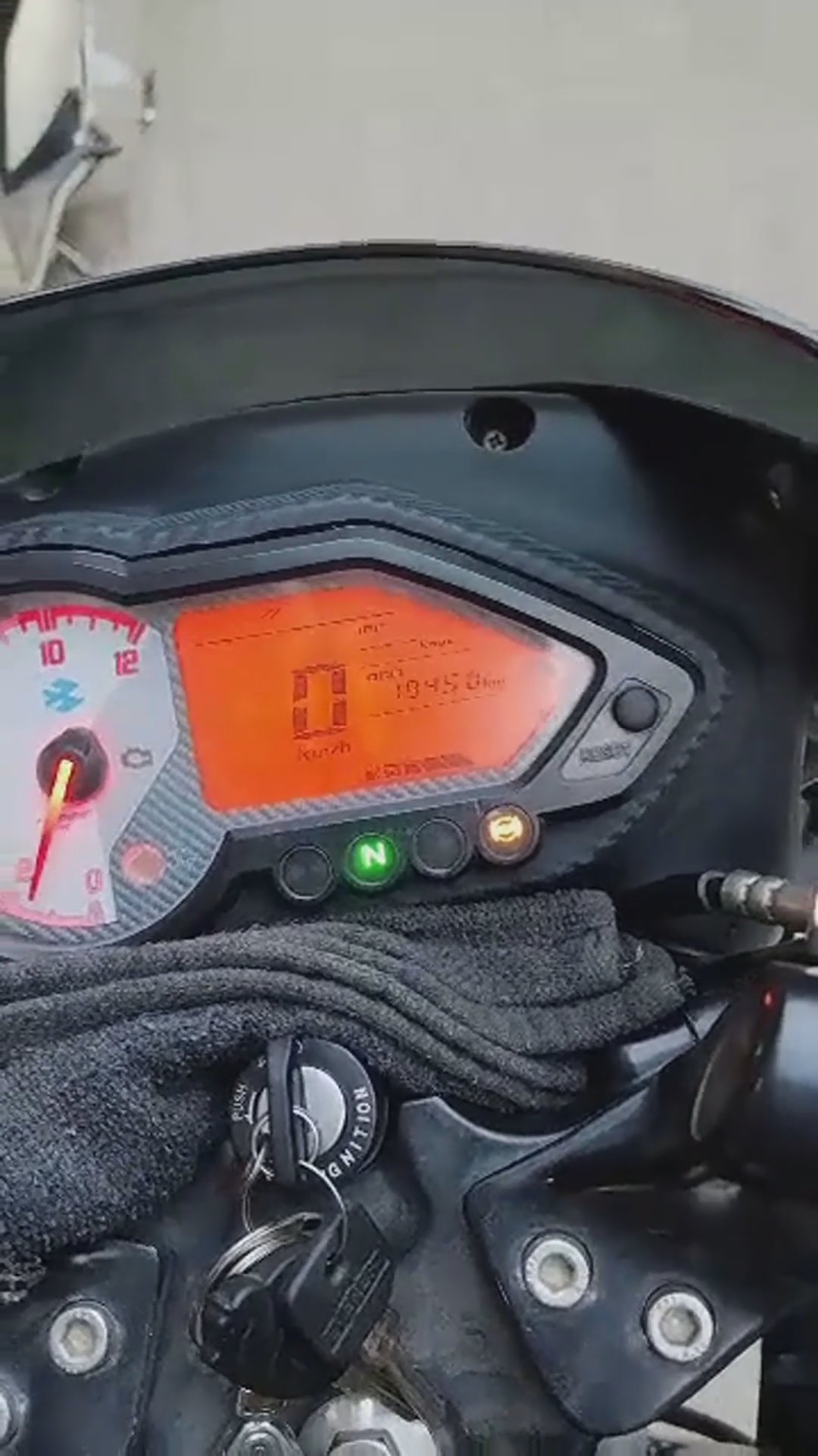 Walk-around video thumbnail