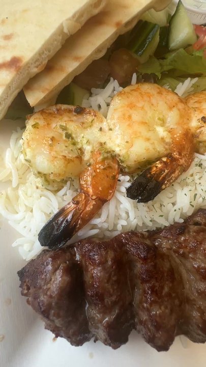 Luna Grill Encinitas - The shrimp is my favorite. This plate makes me want to have it again tomorrow too. - Greek Near Me - Encinitas, California