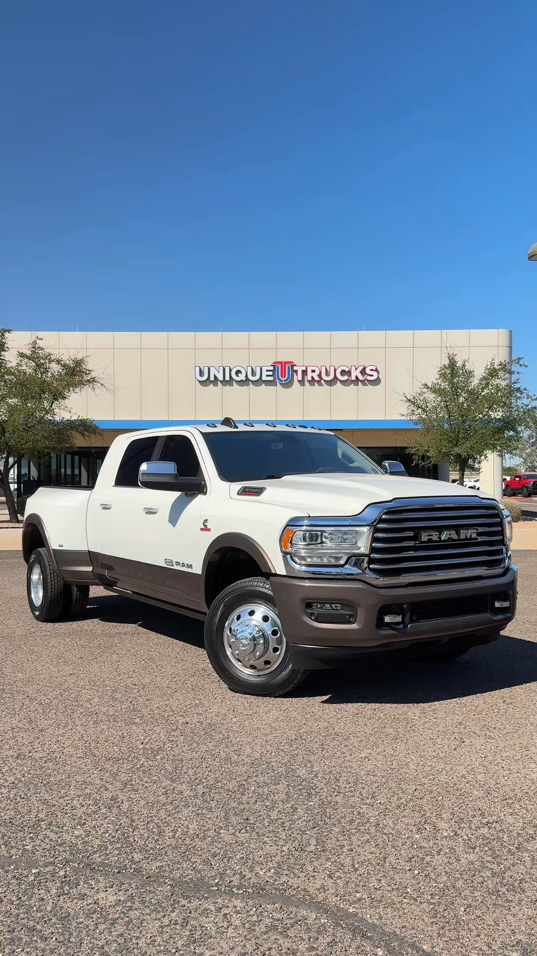 Unique Trucks - #114889 - 2022 Ram 3500 Limited Longhorn