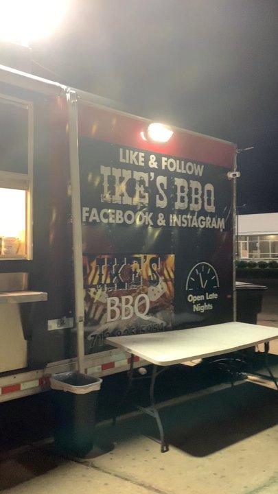 Ike's BBQ - Food Truck on OST and Peerless - Food Trucks Near Me - Houston, Texas