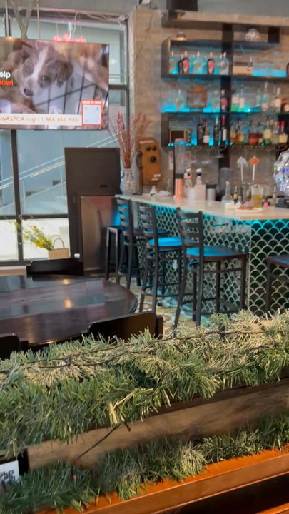 Papa Kitchen - Interior - Vietnamese Near Me - Seattle, Washington