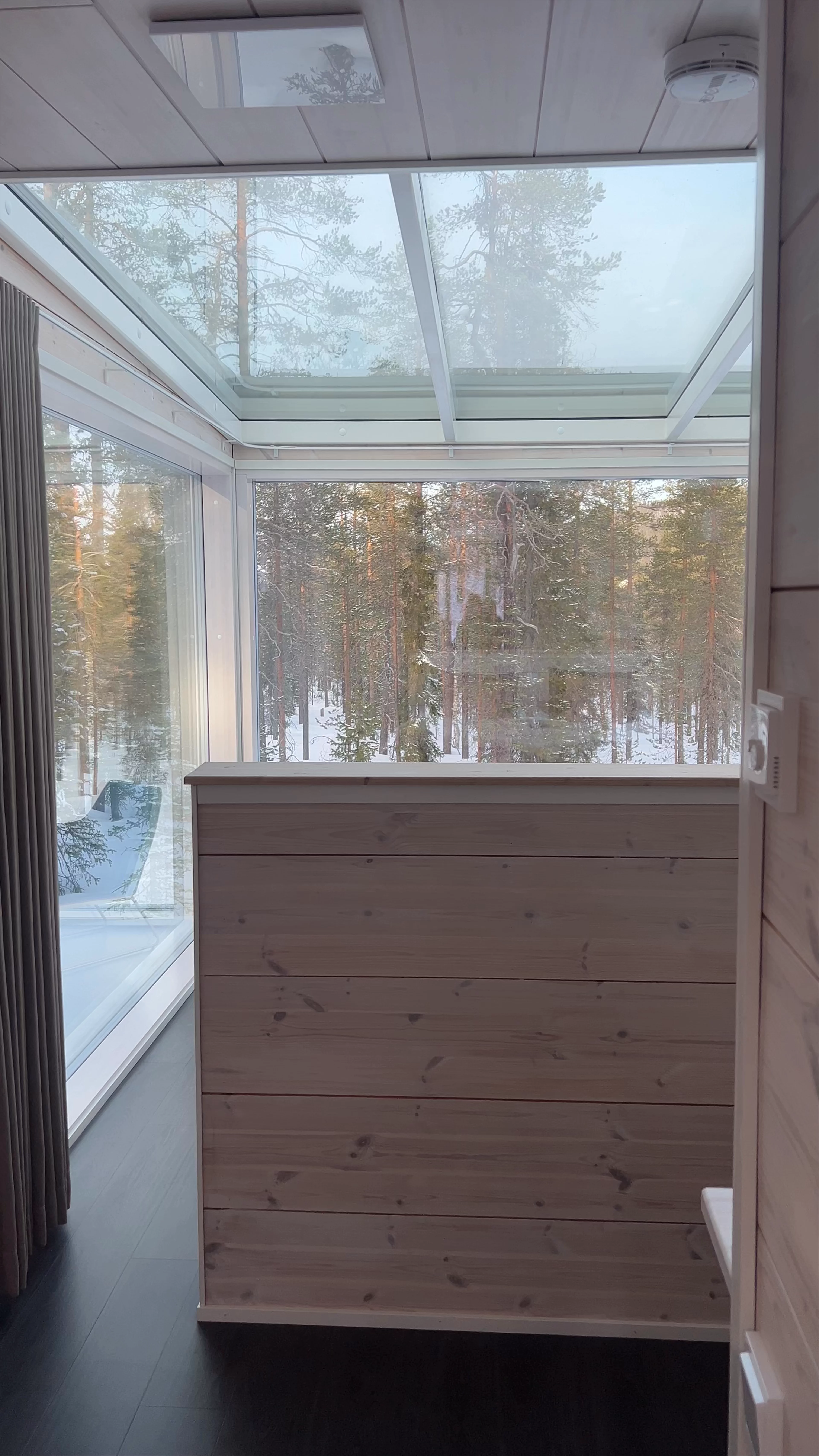 Arctic Skylight Lodge