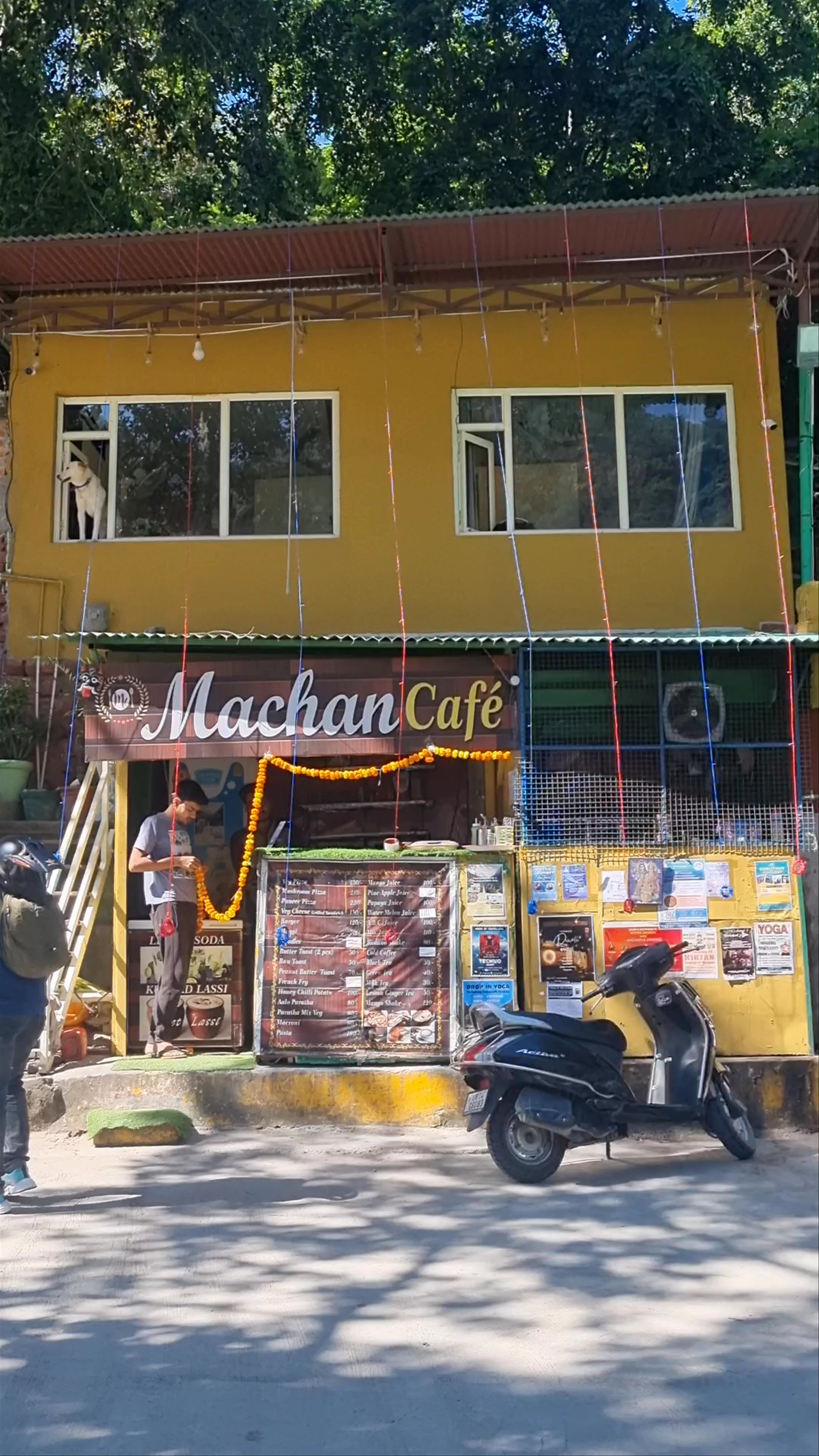 Machaan Cafe