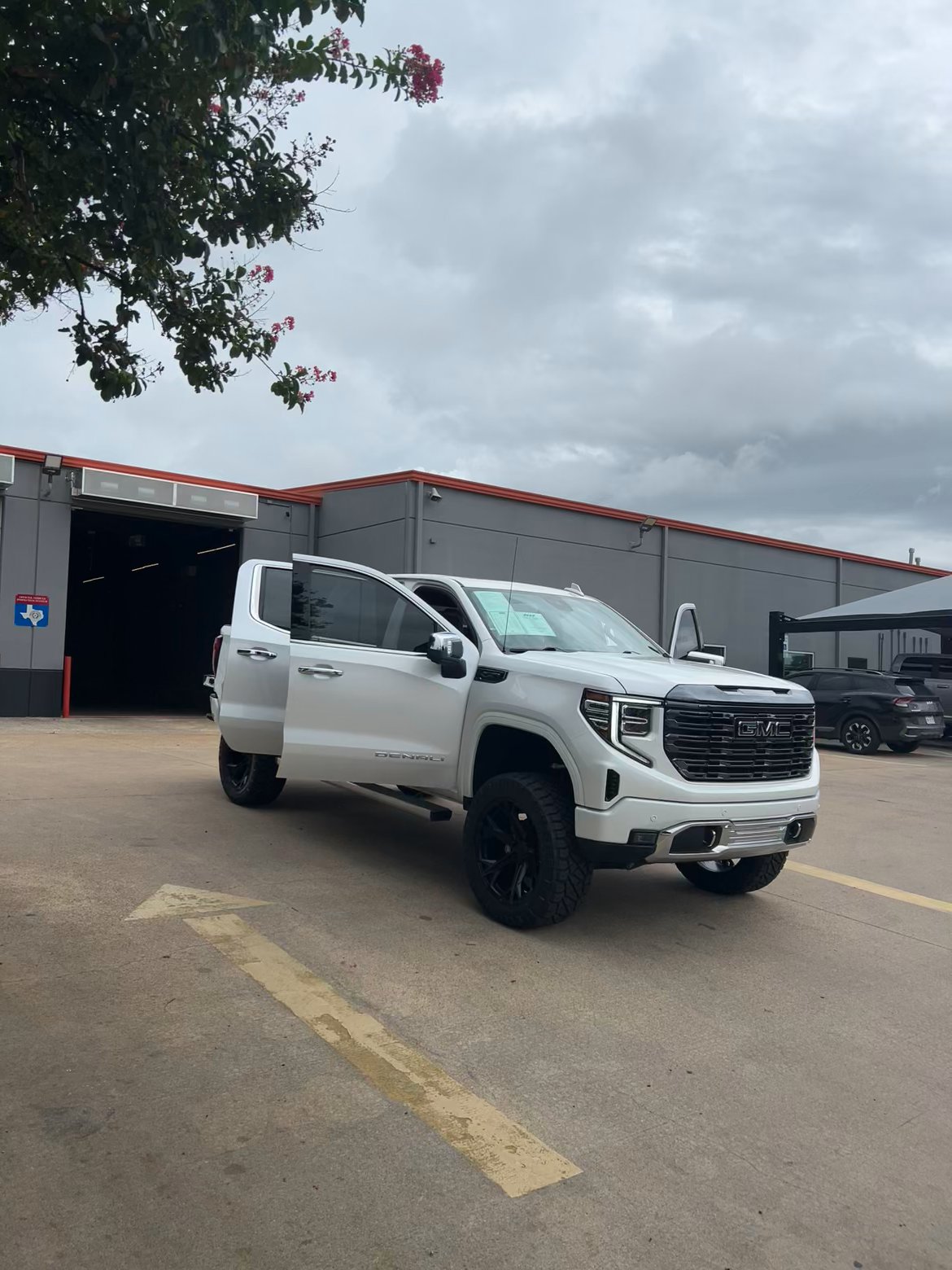 Lifted Trucks - #TX10366 - 2024 GMC Sierra 1500 Denali Ultimate Crew Cab