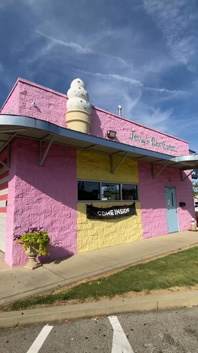 Jerry's Sno Cones - Storefront - Shaved Snow Near Me - Memphis, Tennessee